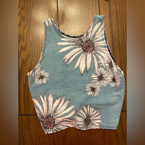 Tops - Boutique Cropped Tank